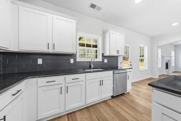 $405,900 | 111 Lee Road 2150, Opelika, AL 36804