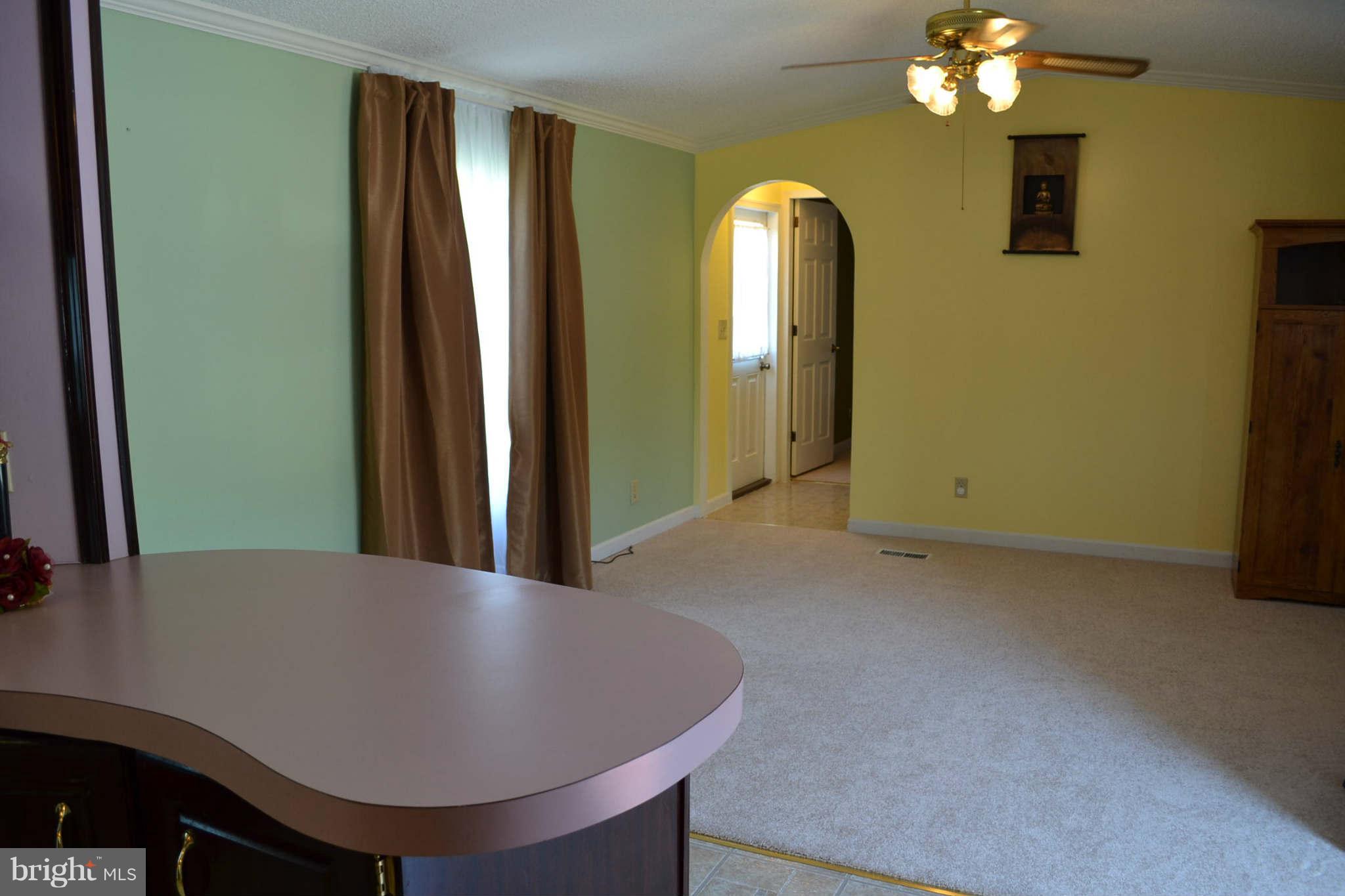 212 Poclain Road Aberdeen, MD 21001 - Photo 4 of 18 Living Room
