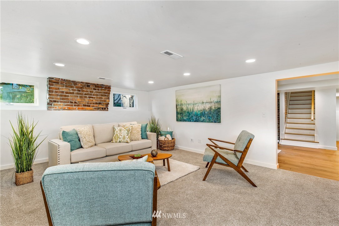 4818 1st Avenue Northwest Seattle, WA 98103 - Photo 21 of 31