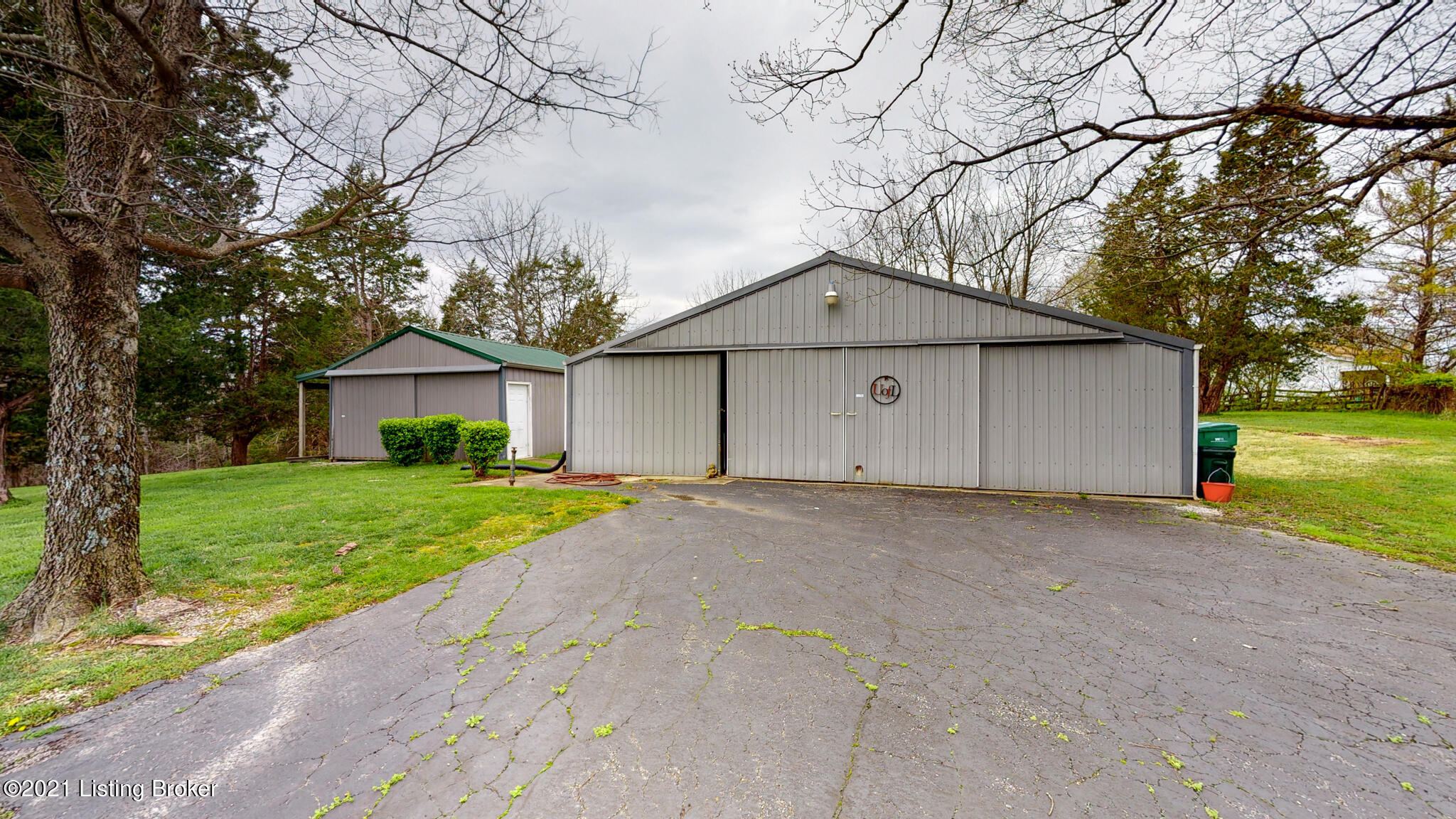 4814 Routt Road Louisville, KY 40299 - Photo 39 of 42 4814 Routt Rd Louisville KY 40299 (62 of