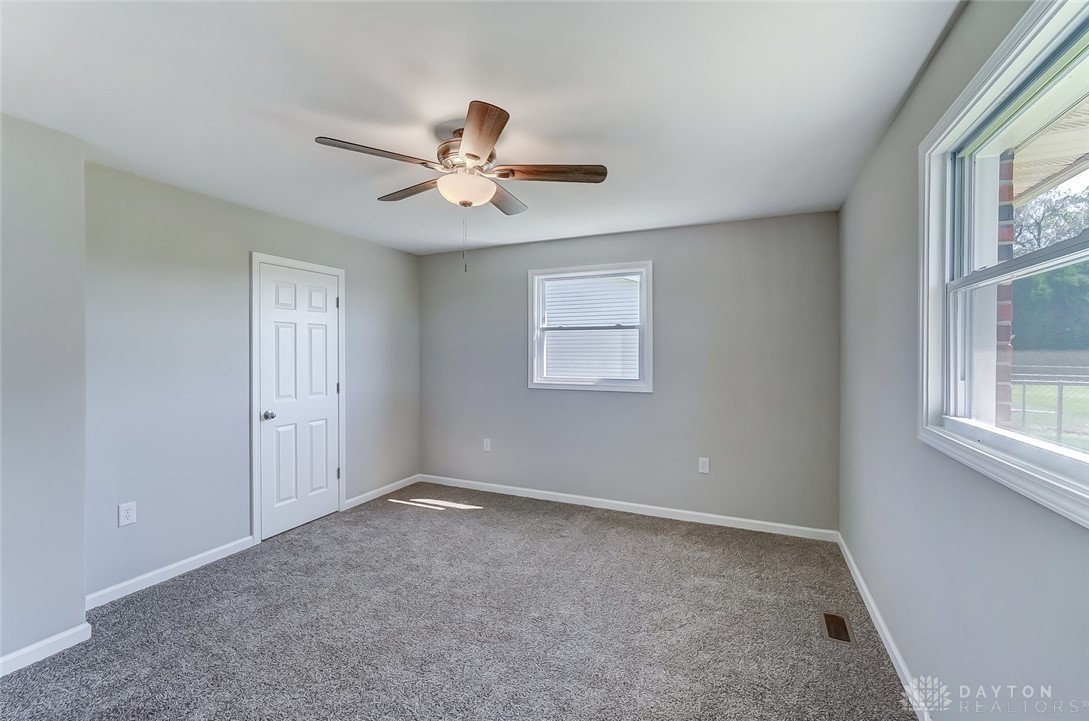 2357 Moorefield Road Springfield, OH 45502 - Photo 22 of 50 Gallery Image 22