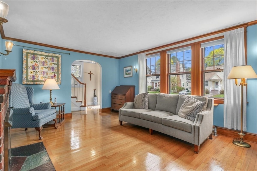 62 Washington Avenue Needham, MA 02492 - Photo 4 of 42 a living room with furniture and a large window