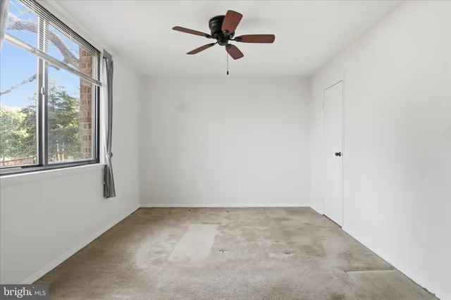 $205,000 | 501 North Armistead Street, Unit T2, Alexandria, VA 22312