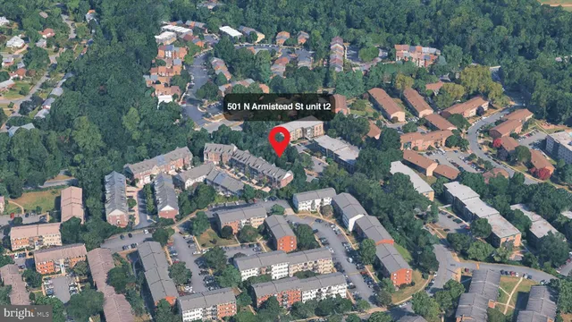 $205,000 | 501 North Armistead Street, Unit T2, Alexandria, VA 22312