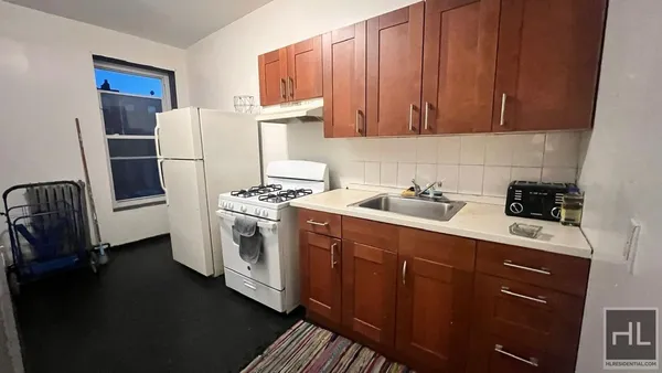 $1,300 | 444 Halsey Street, Unit 3 | Bedford-Stuyvesant
