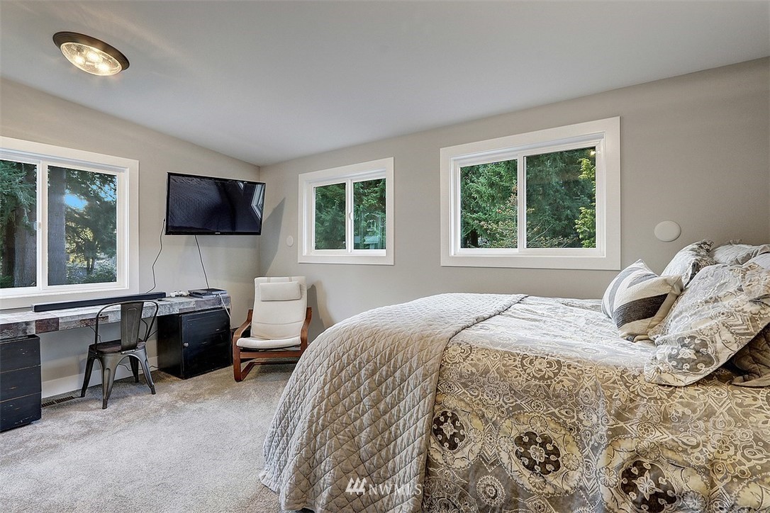 9432 232nd Street Southwest Edmonds, WA 98020 - Photo 18 of 37