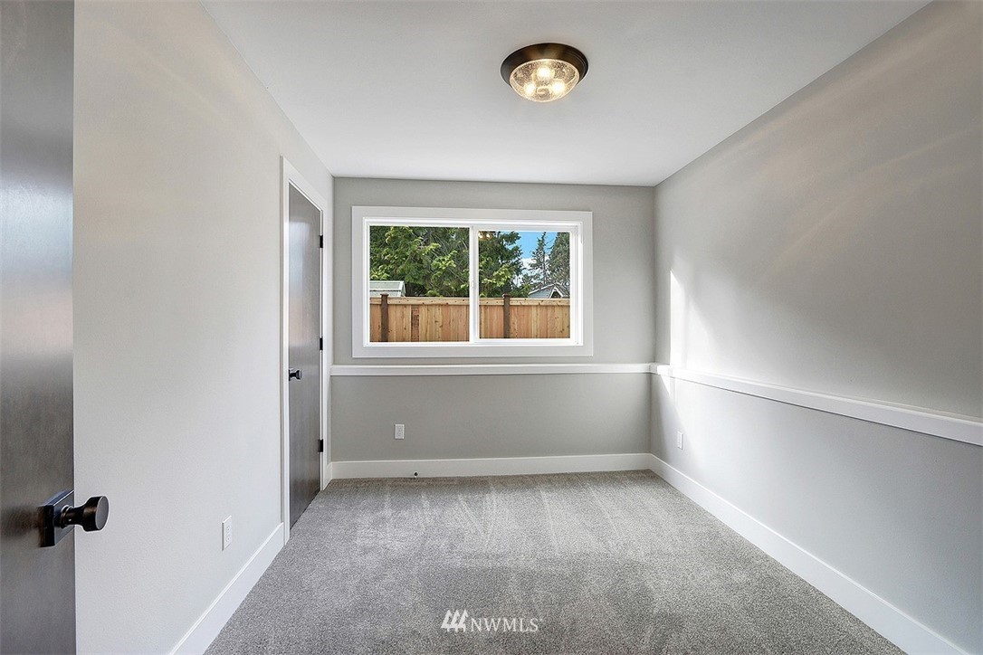 9432 232nd Street Southwest Edmonds, WA 98020 - Photo 24 of 37