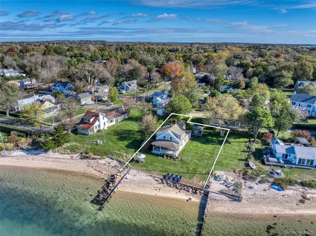 a view of outdoor space and garden