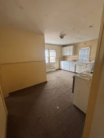 $329,900 | 25 Shannon Street, Worcester, MA 01604