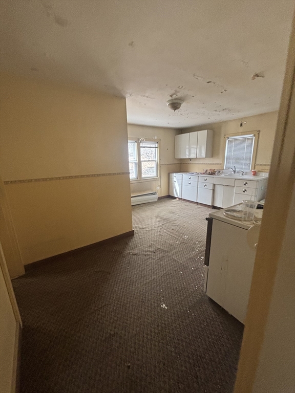 25 Shannon Street Worcester, MA 01604 - Photo 7 of 12