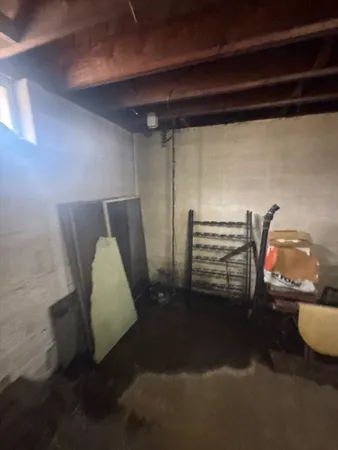 $329,900 | 25 Shannon Street, Worcester, MA 01604