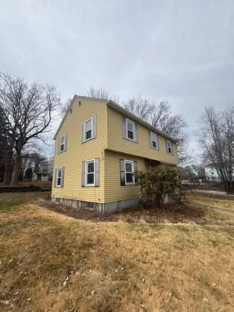 $329,900 | 25 Shannon Street, Worcester, MA 01604