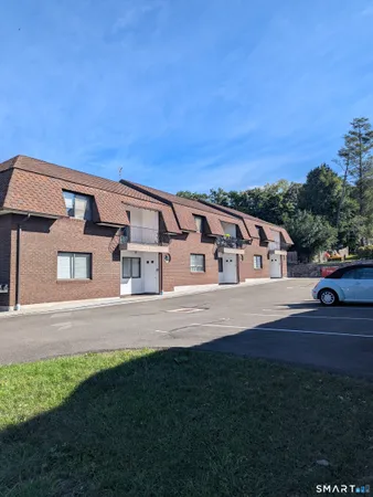 $1,750 | 266 Main Avenue, Unit 5, Norwalk, CT 06851