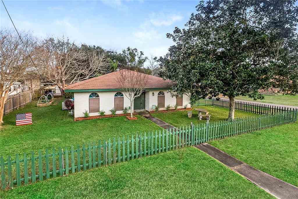 243 Wade Street Luling, LA 70070 - Photo 1 of 17 Gallery Image 1