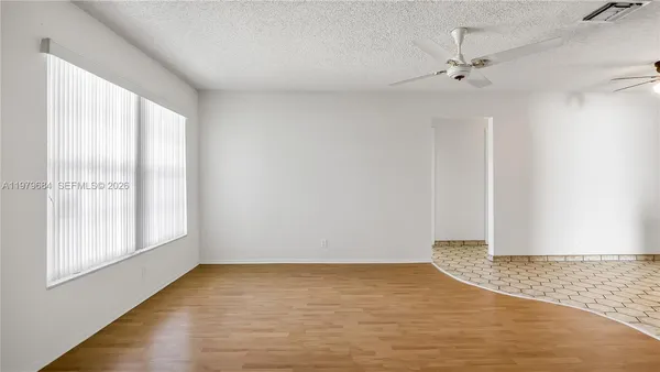 $289,900 | 5102 Northwest 53rd Street, Tamarac, FL 33319