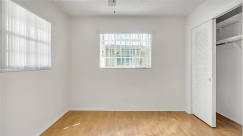 $289,900 | 5102 Northwest 53rd Street, Tamarac, FL 33319