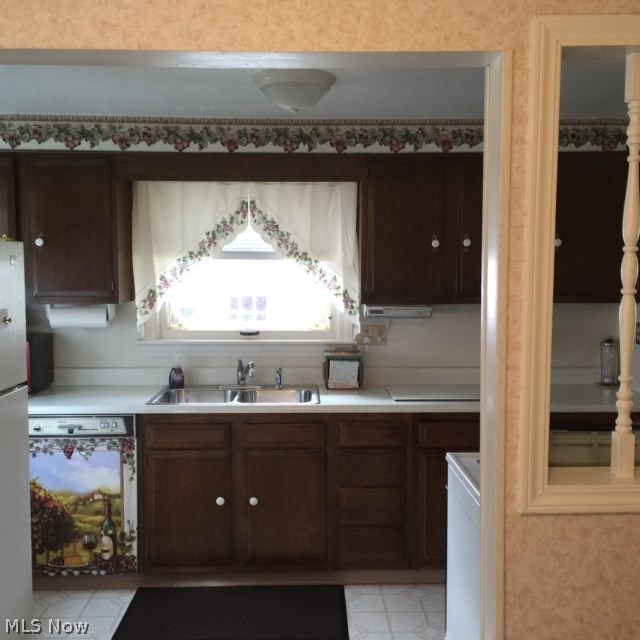 2803 Hearthstone Road Cleveland, OH 44134 - Photo 6 of 17 Gallery Image 6