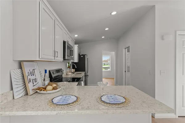 $319,999 | 64 Burnside Avenue, Narragansett, RI 02882