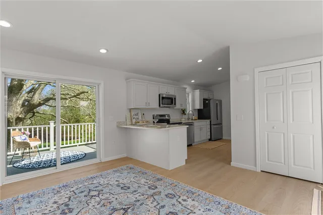 $325,000 | 64 Burnside Avenue, Narragansett, RI 02882