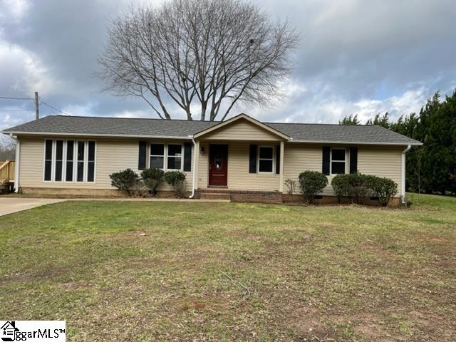 1293 Gibbs Road Laurens, SC 29360 - Photo 1 of 23 Gallery Image 1
