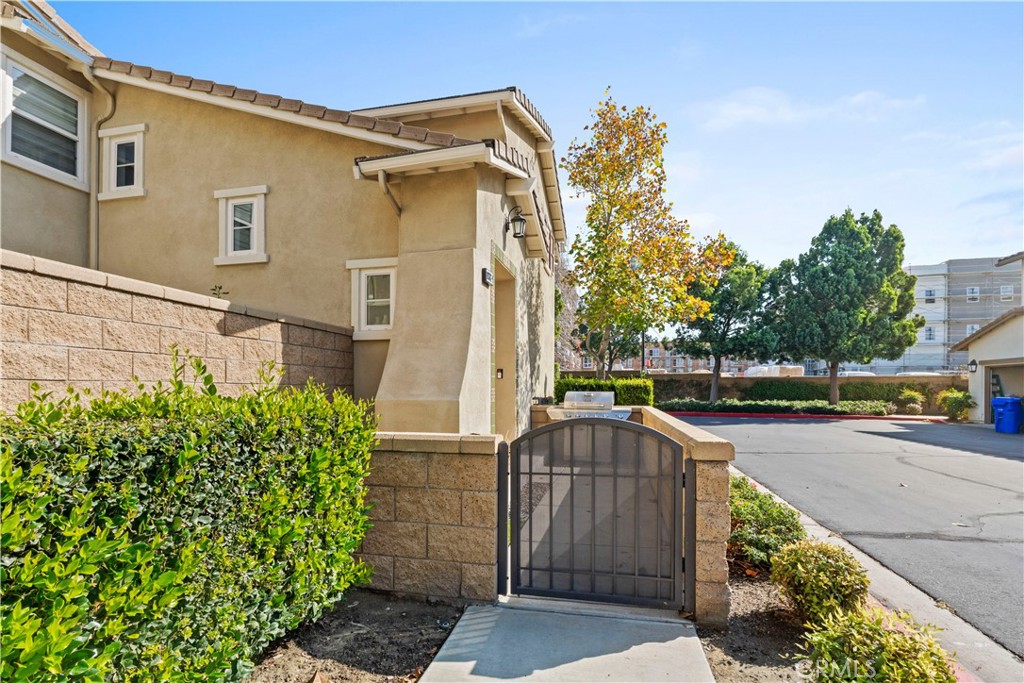 10382 Sparkling Drive, Unit 1 Rancho Cucamonga, CA 91730 - Photo 3 of 27