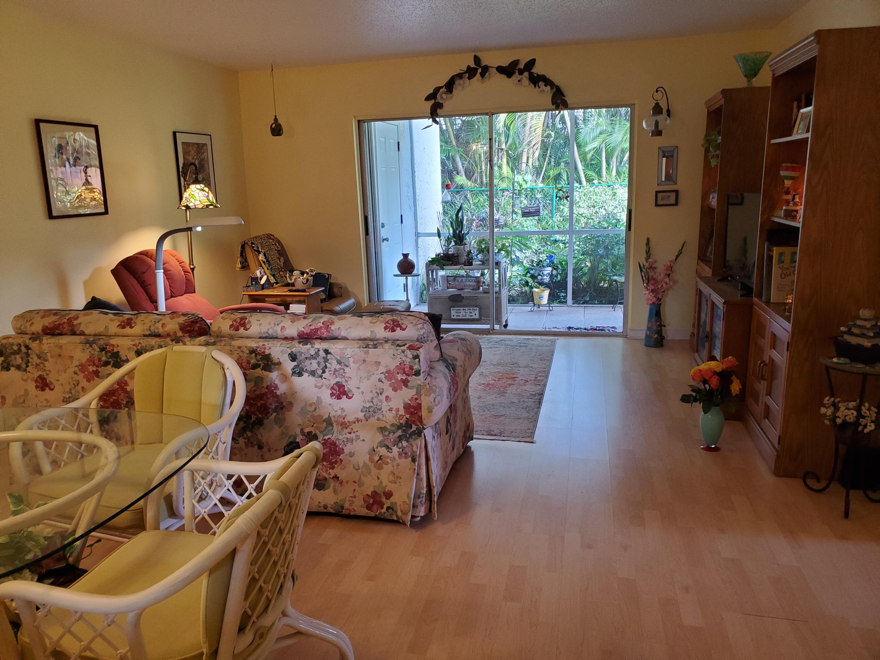 717 Highway 1, Unit 108 Jupiter, FL 33477 - Photo 9 of 26 Living Dining Room