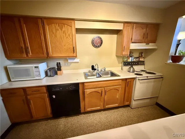 $210,000 | 917 Madison Street, Unit 107, Syracuse, NY 13210