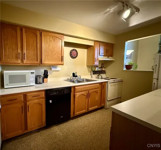 $210,000 | 917 Madison Street, Unit 107, Syracuse, NY 13210