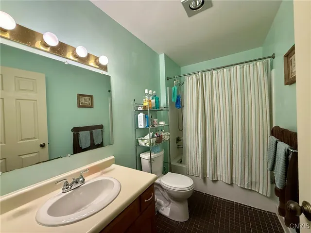 $210,000 | 917 Madison Street, Unit 107, Syracuse, NY 13210