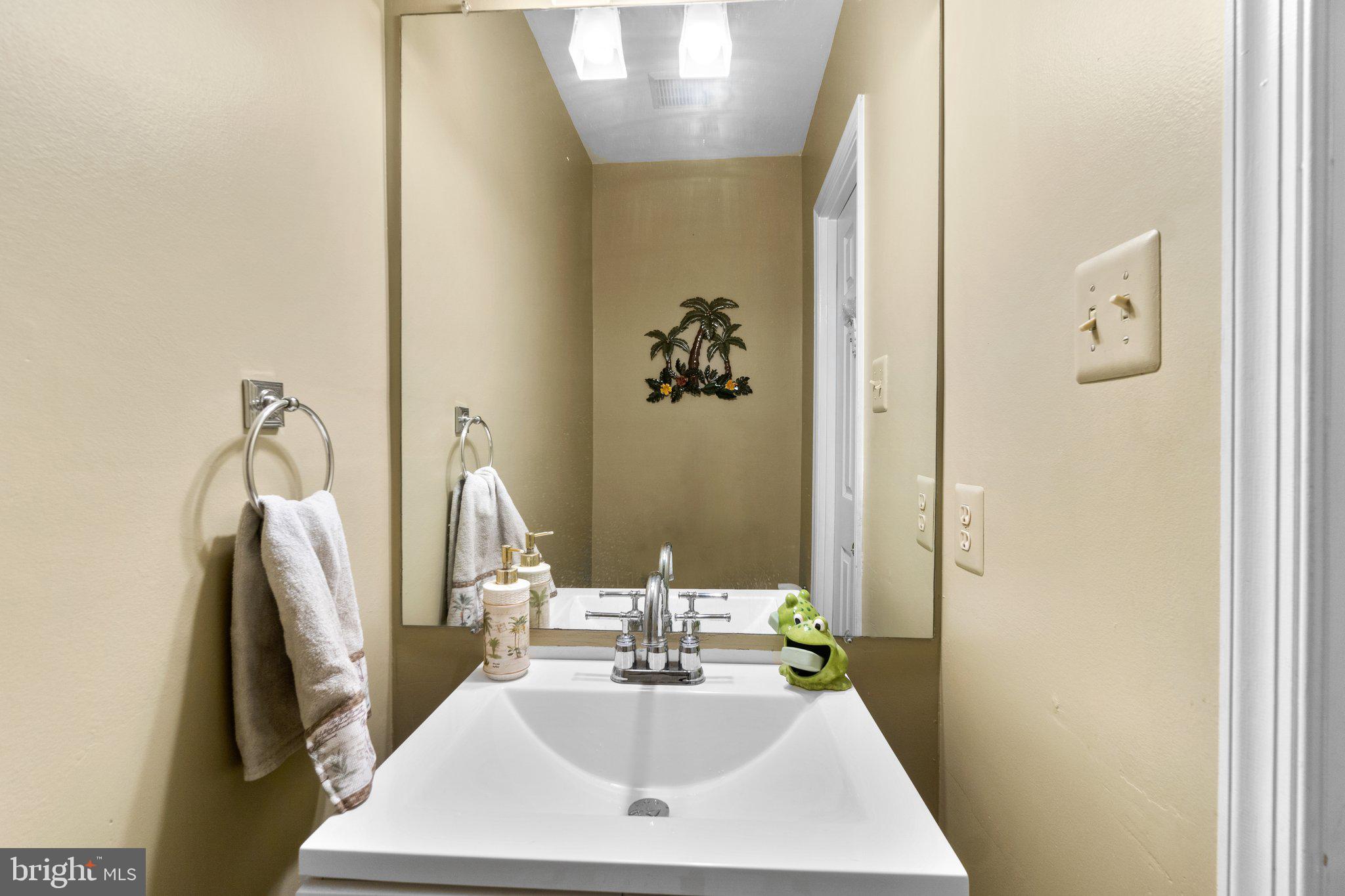 3978 Forest Valley Road Baltimore, MD 21234 - Photo 10 of 35 Gallery Image 10