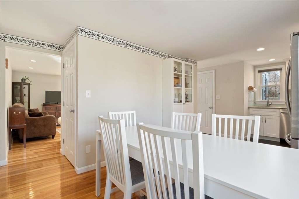 63 Summit Avenue, Unit 63 Sharon, MA 02067 - Photo 11 of 30 Gallery Image 11
