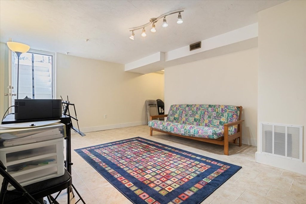 63 Summit Avenue, Unit 63 Sharon, MA 02067 - Photo 18 of 30 Gallery Image 18