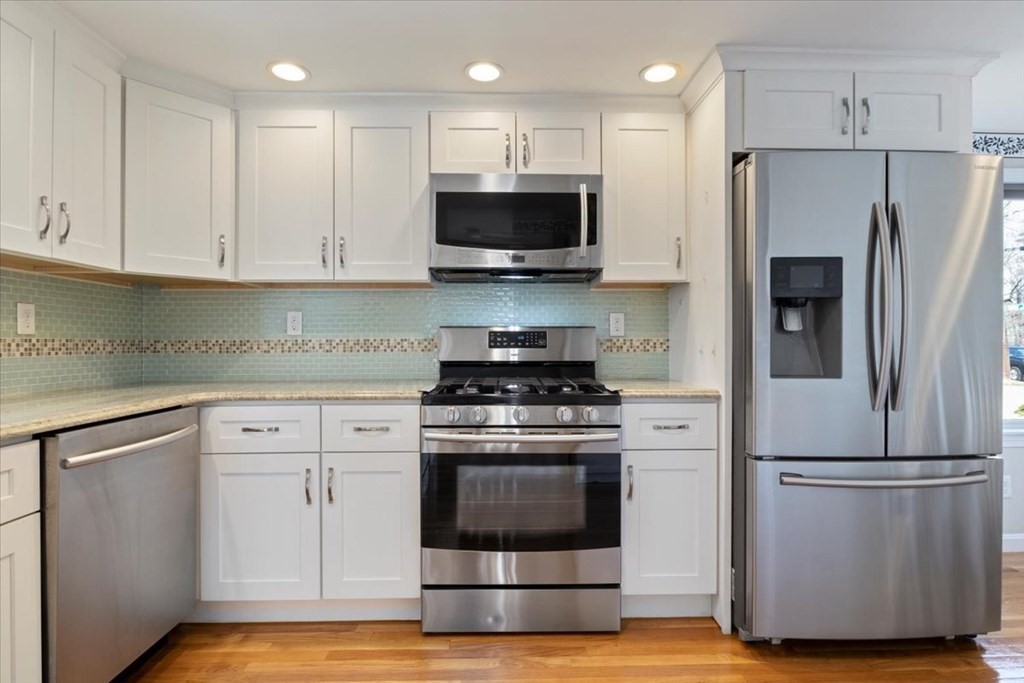 63 Summit Avenue, Unit 63 Sharon, MA 02067 - Photo 8 of 30 Gallery Image 8