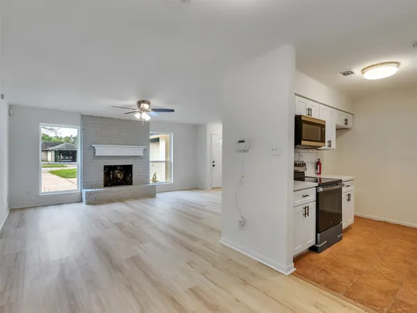 $199,900 | 3915 Brumbelow Street, Rosenberg, TX 77471