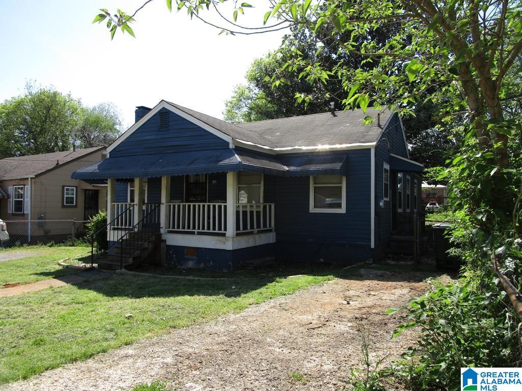 1240 18th Way Southwest Birmingham, AL 35211 - Photo 2 of 25