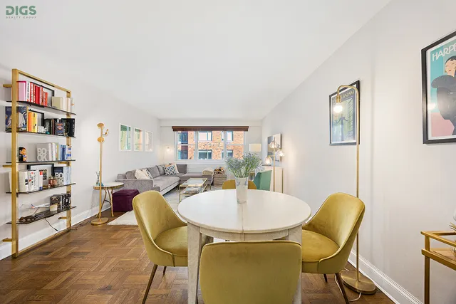 $999,000 | 101 West 12th Street, Unit 12H | West Village