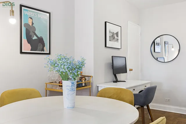 $999,000 | 101 West 12th Street, Unit 12H | West Village