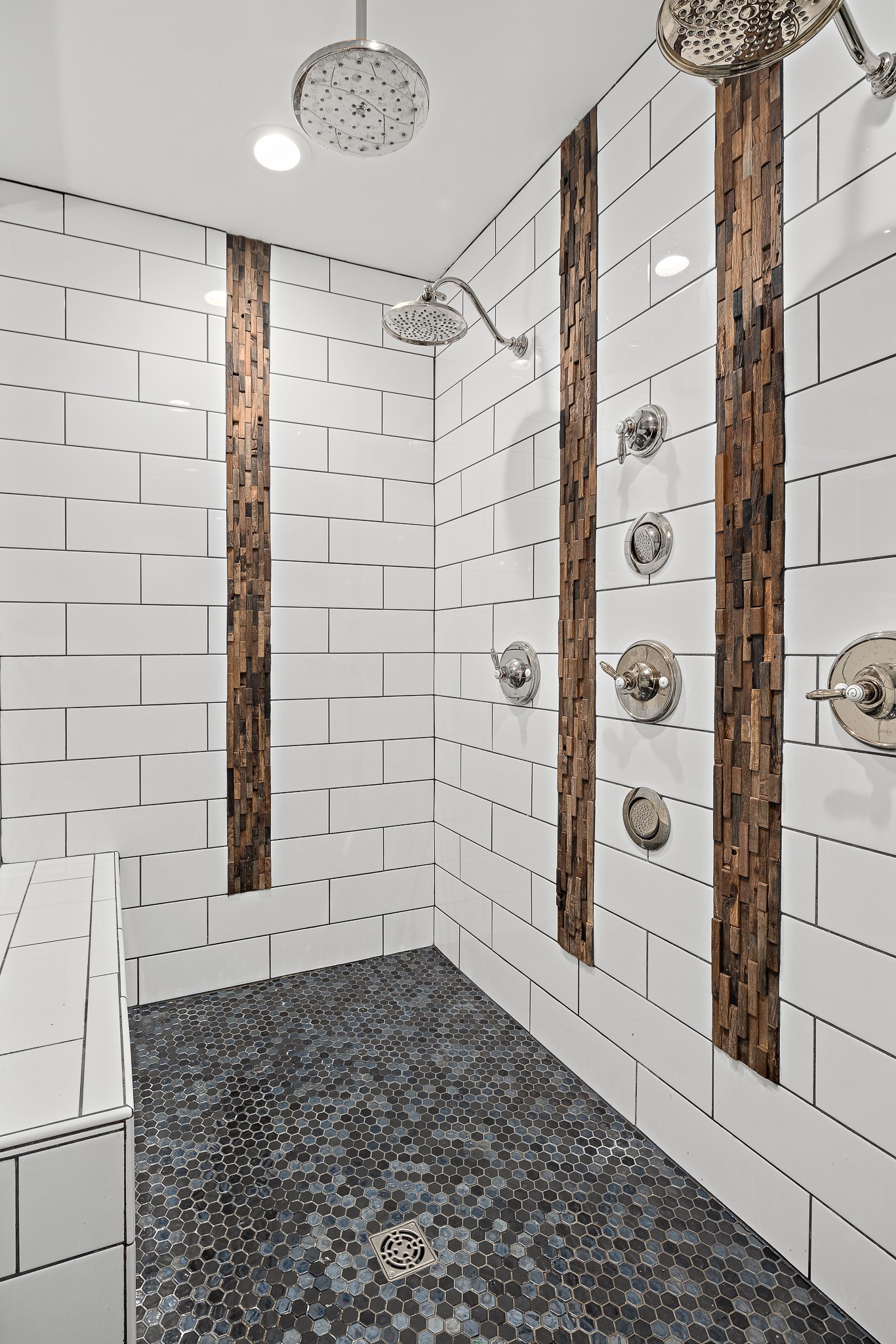 13577 Versailles Road Rockvale, TN 37153 - Photo 22 of 50 a bathroom with a shower