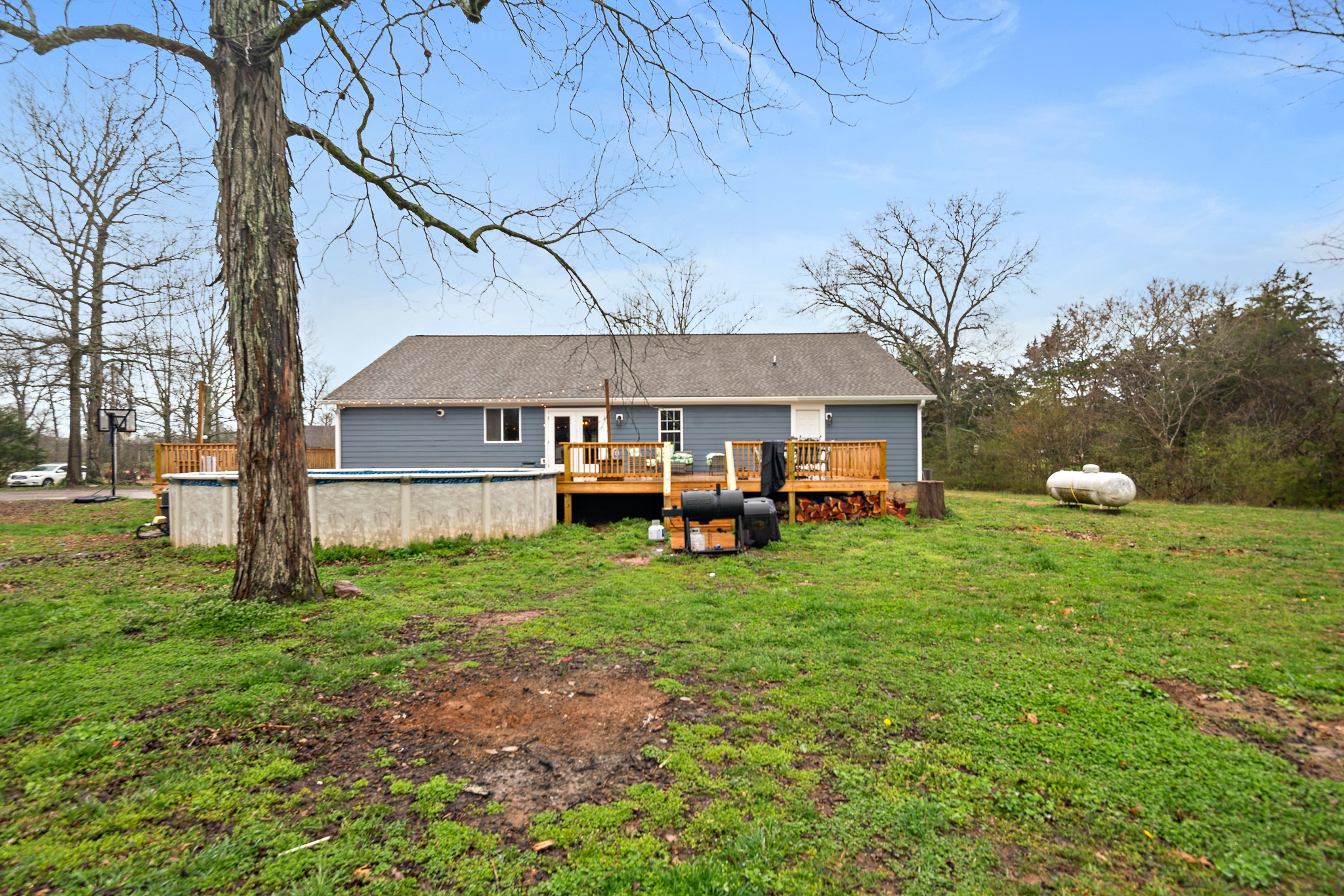 13577 Versailles Road Rockvale, TN 37153 - Photo 45 of 50 a view of a house with backyard