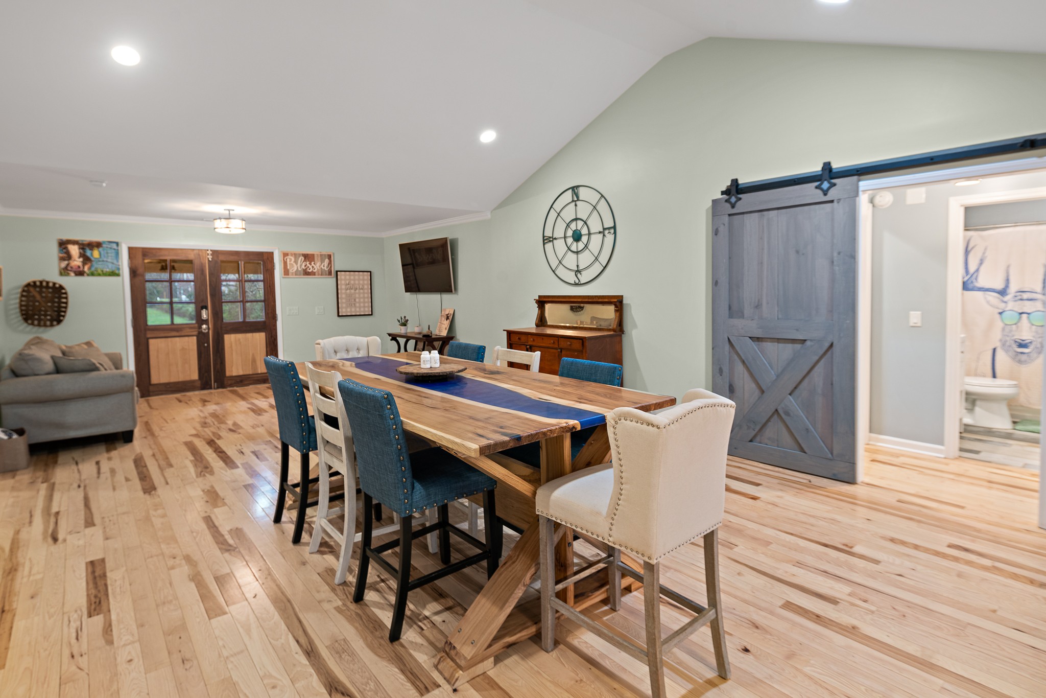 13577 Versailles Road Rockvale, TN 37153 - Photo 6 of 50 a view of a dining room with furniture and wooden floor