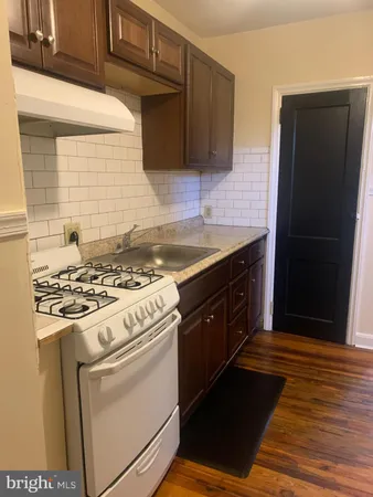 $1,300 | 24 South Evans Street, Unit 1, Pottstown, PA 19464