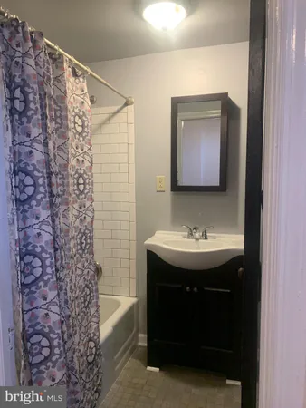 $1,300 | 24 South Evans Street, Unit 1, Pottstown, PA 19464