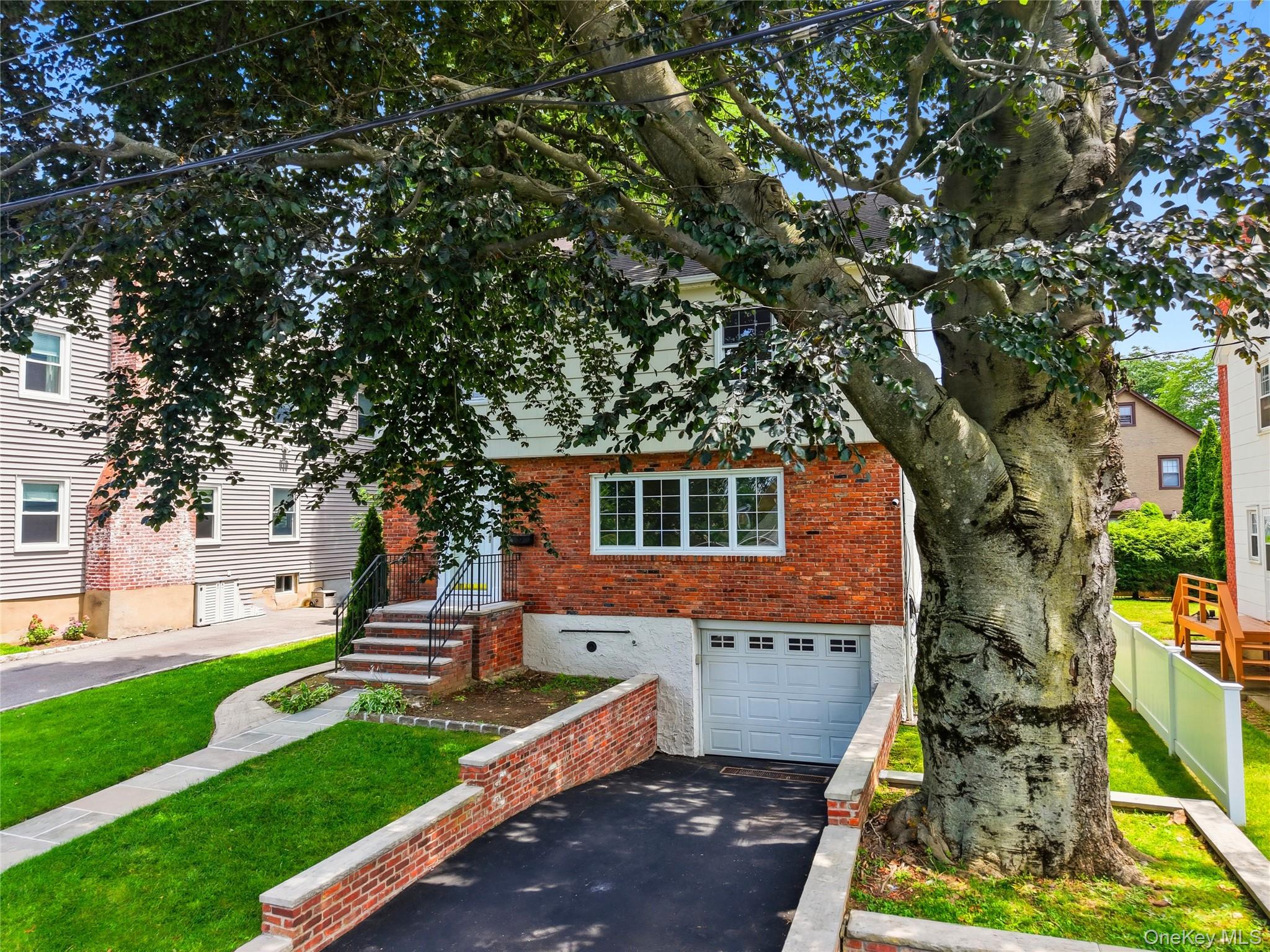 144 Bell Road Scarsdale, NY 10583 - Photo 3 of 49