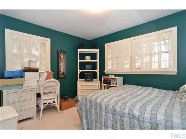 1905 Manuel Street Raleigh, NC 27612 - Photo 13 of 23