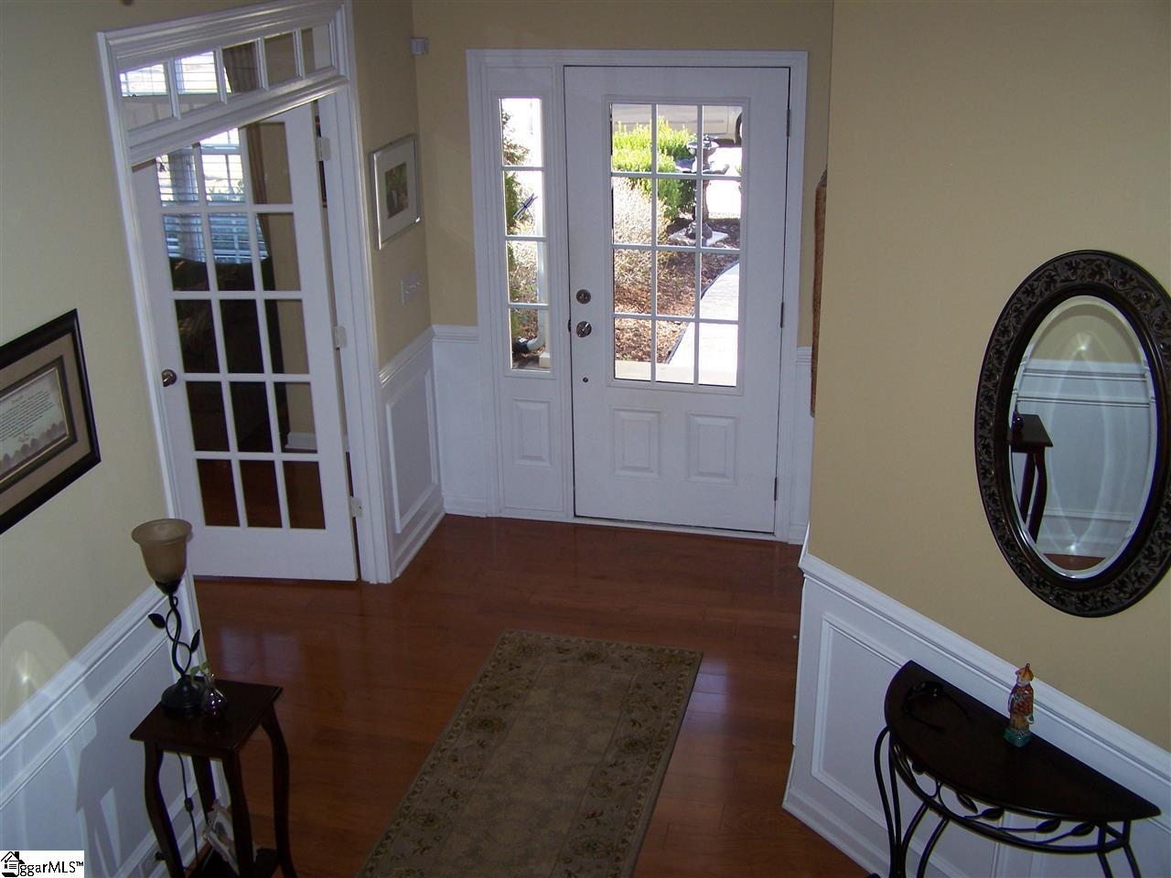 2 Timlin Drive Greenville, SC 29607 - Photo 3 of 35 Gallery Image 3