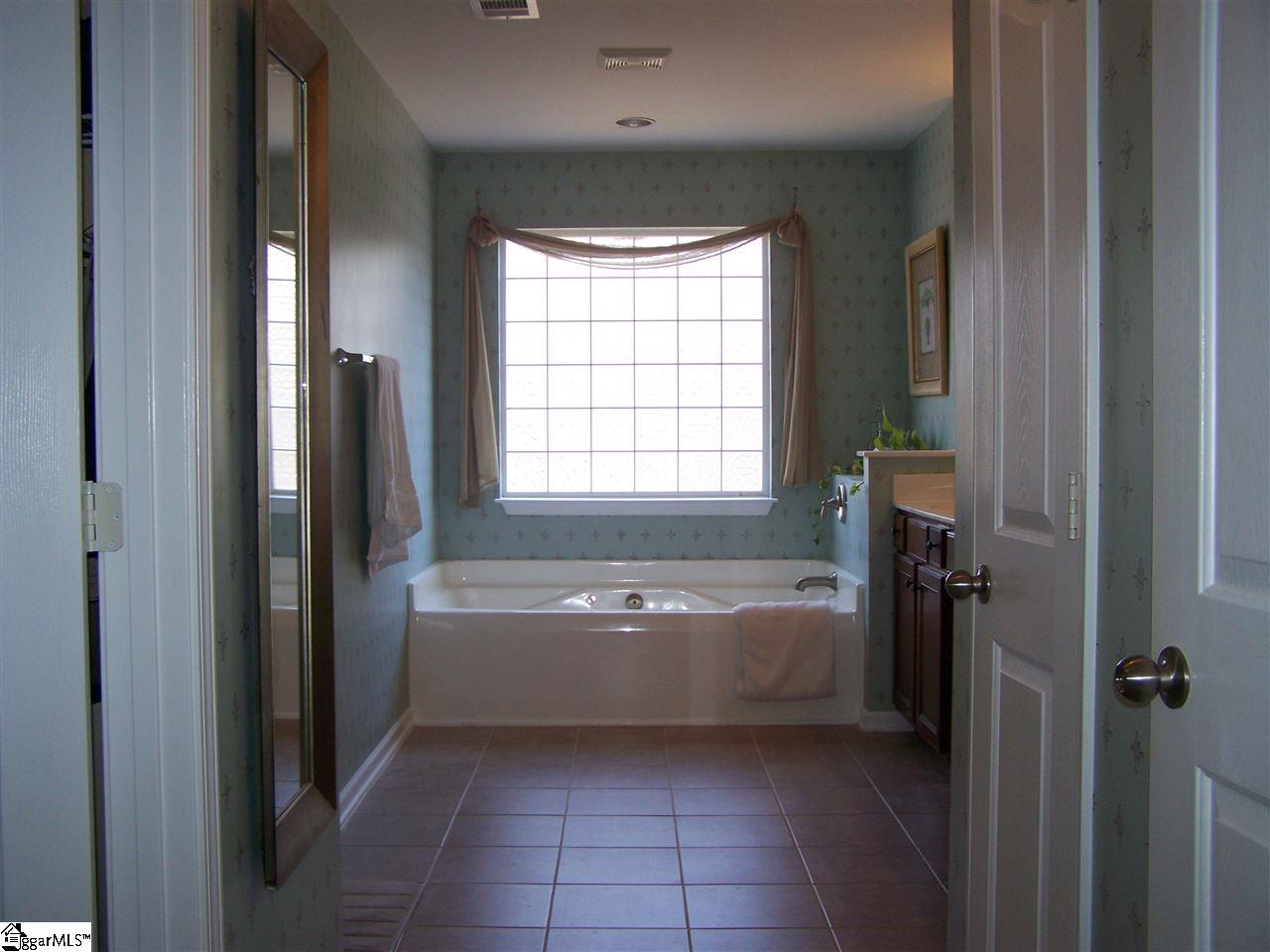 2 Timlin Drive Greenville, SC 29607 - Photo 25 of 35 Gallery Image 25