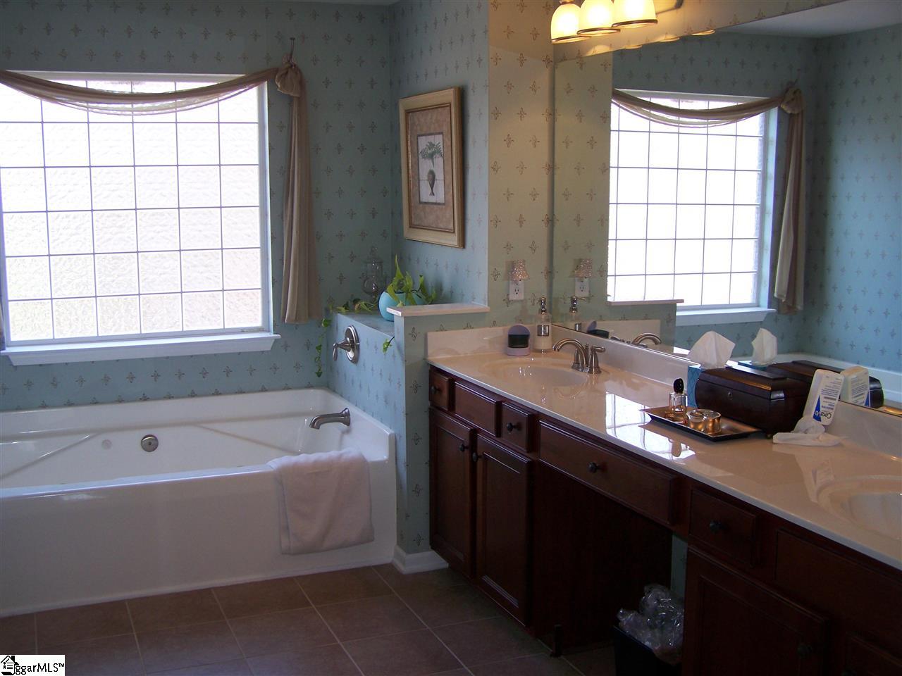 2 Timlin Drive Greenville, SC 29607 - Photo 26 of 35 Gallery Image 26