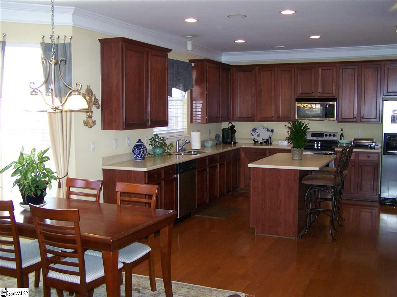 2 Timlin Drive Greenville, SC 29607 - Photo 7 of 35 Gallery Image 7