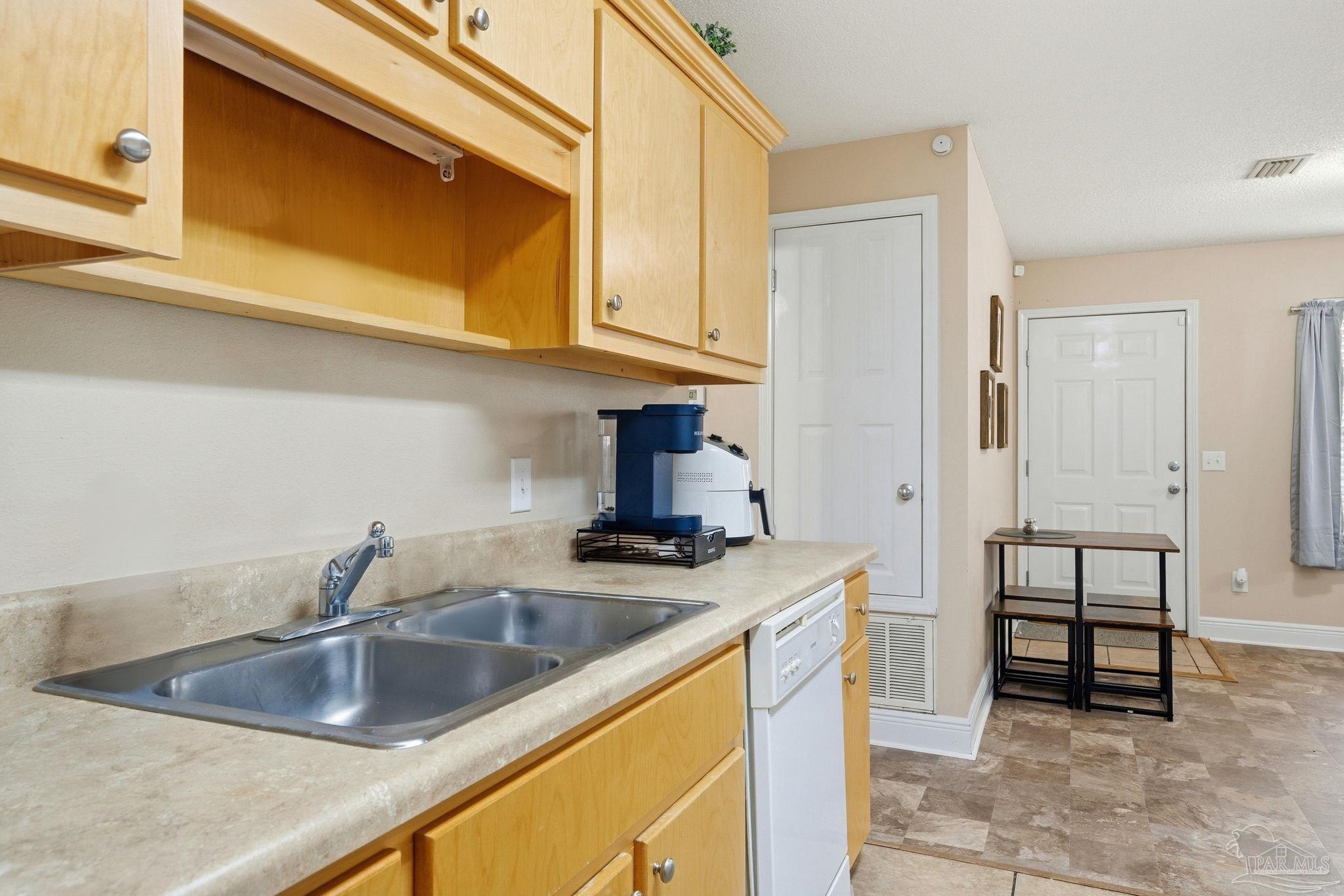 3990 Floridatown Road Pace, FL 32571 - Photo 12 of 33