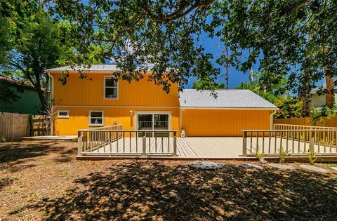 $468,000 | 3174 Peachtree Street, Sarasota, FL 34231